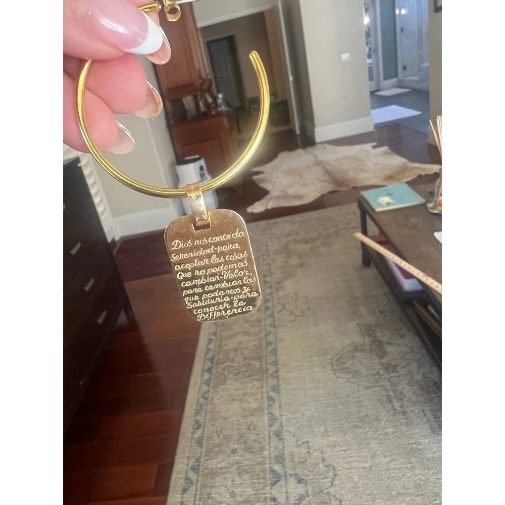 14k Solid Gold Pendant Serenity Prayer Double Sided  English & Spanish 4.6 grams
